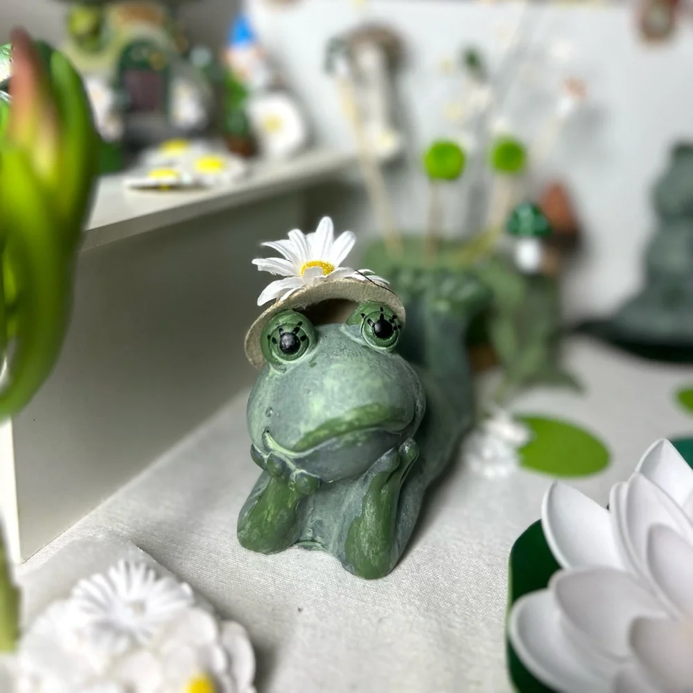FROG TOWN USA FAIRY GARDEN GIFT SET - Picture 15 of 16